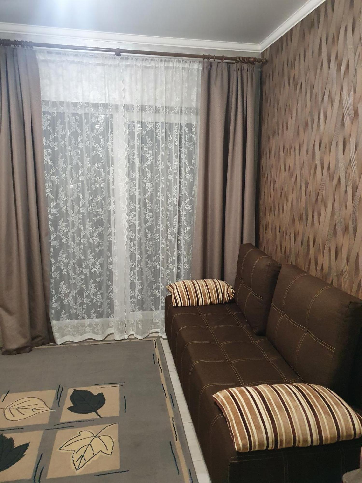 Lutsk, Double-Room apartments Exterior foto